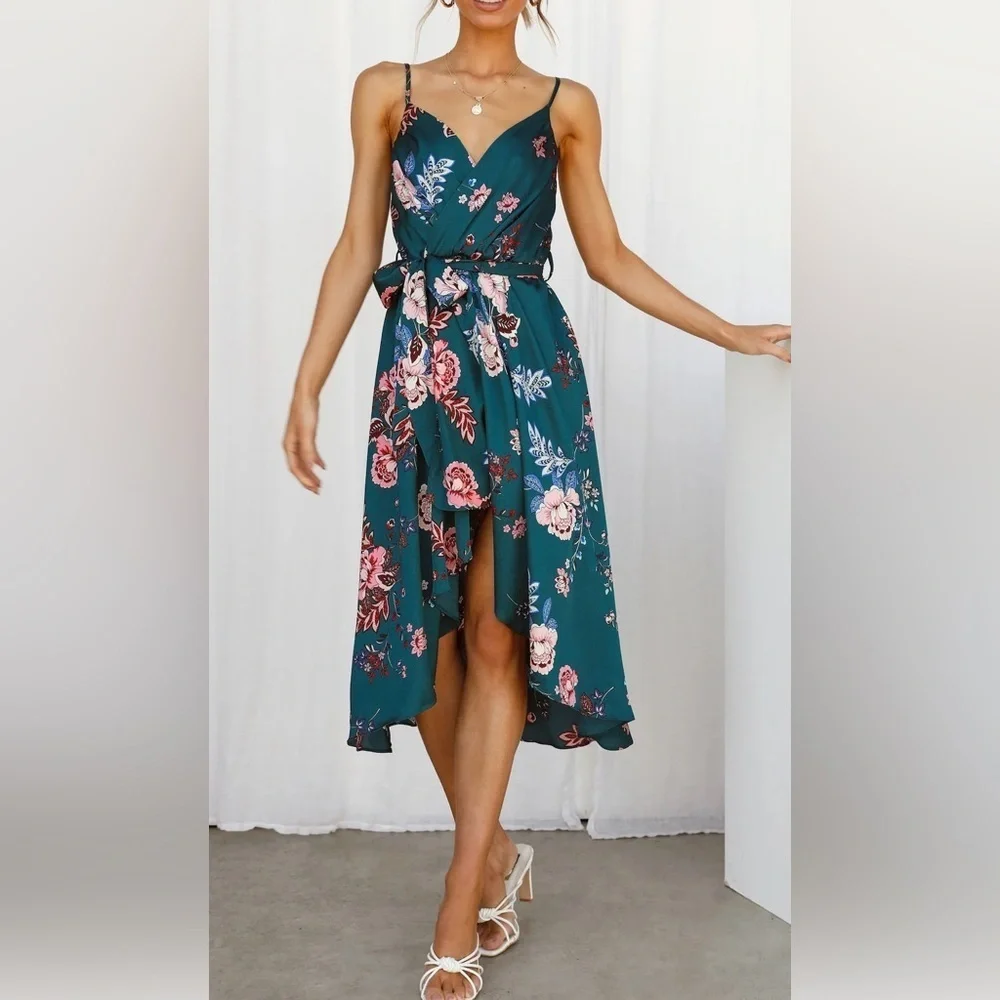 Hello molly FALLING IN STYLE MIDI DRESS FOREST GREEN - Picture 2 of 14